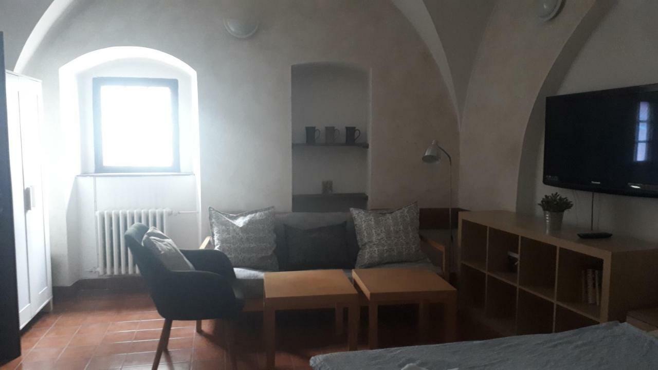 Penzion A Restaurace Modra Ruze طابور المظهر الخارجي الصورة