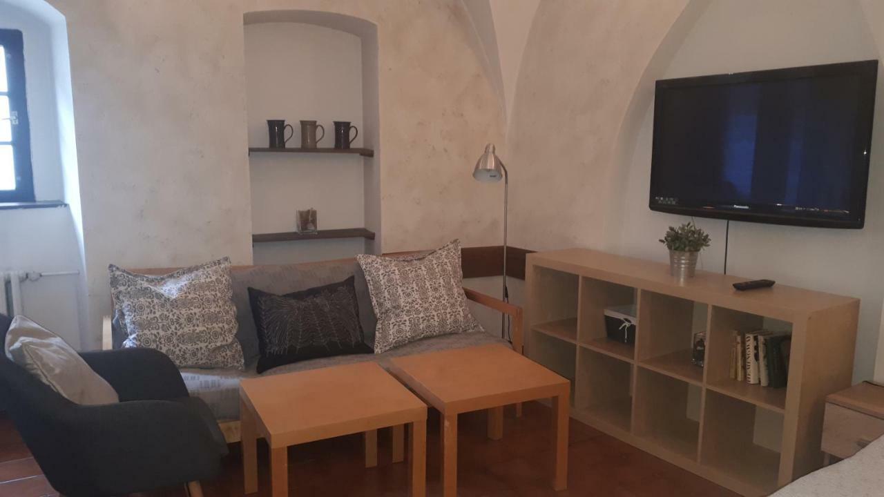 Penzion A Restaurace Modra Ruze طابور المظهر الخارجي الصورة